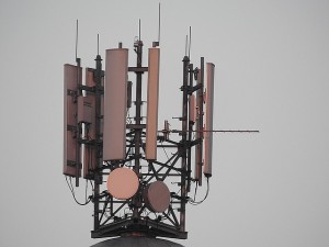mobile-phone-masts-1120090_640