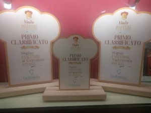 La Dolceria di Eustachio Sapone ha vinto il concorso “Mastro Panettore” promosso da Goloasi.it, il portale delle pasticcerie e delle gelaterie.