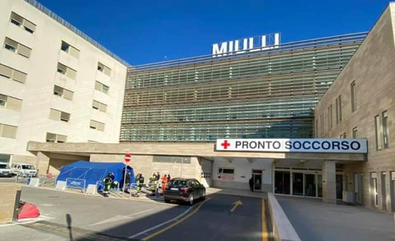 Ospedale Miulli: dimessi i primi due pazienti guariti dal Coronavirus